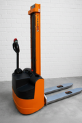 APILADOR ELECTRICO MONOMASTIL STILL